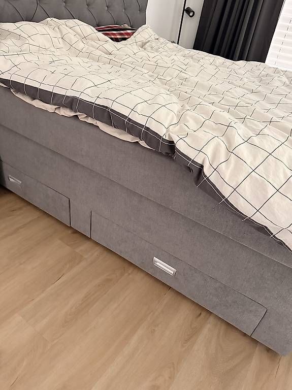 Betten: Boxspingbett – Gebraucht aus Basel von kia_h5kg 3