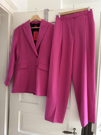HUGO New suit with label size 36