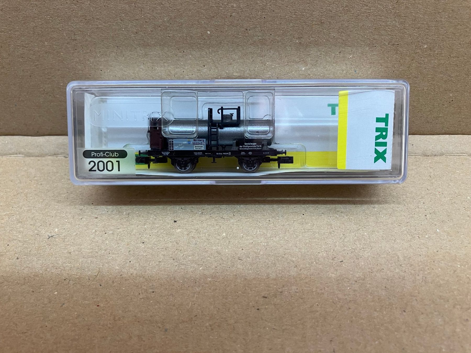 Trix Modellini di ferrovie: Minitrix 15037 2-achsiger Oldtimer Kesselwagen, Spur N – Nuovo (secondo la descrizione) da Neuendorf venduto da sitek071