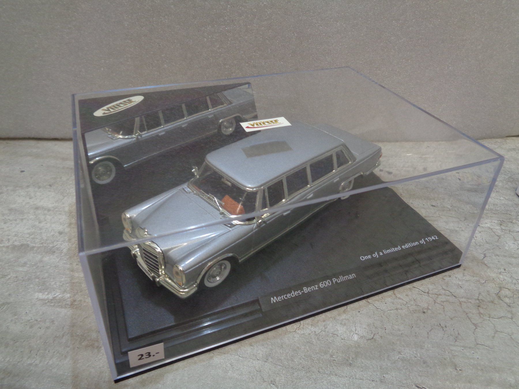 MERCEDES 600 PULLMAN 1963 Bleu ALTAYA 1:43 de reference NÂ°02