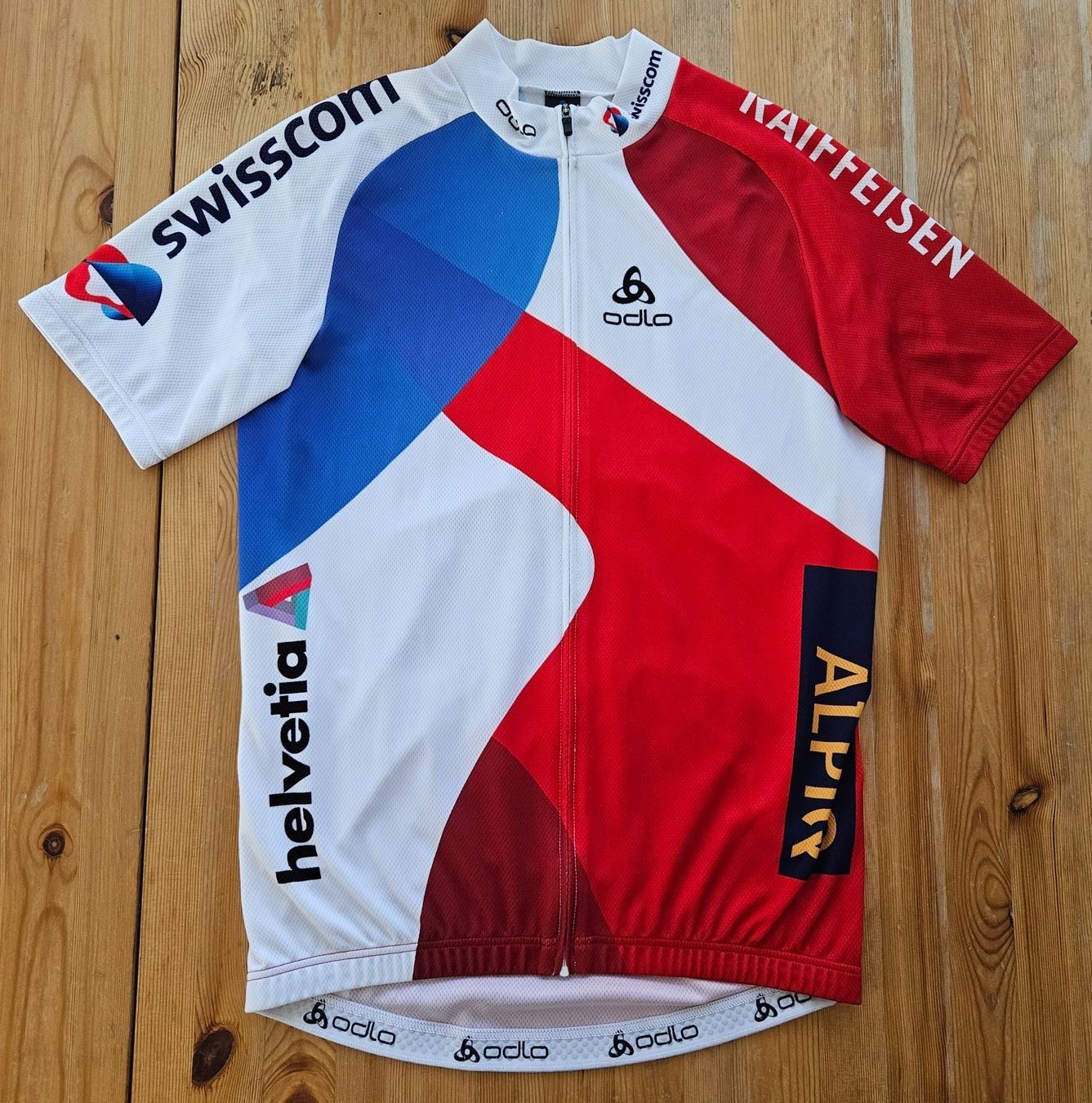 Odlo Canottiere & Pantaloni: Radtrikot - Odlo - Swiss Ski - M – Usato da Genève venduto da 4lex3i