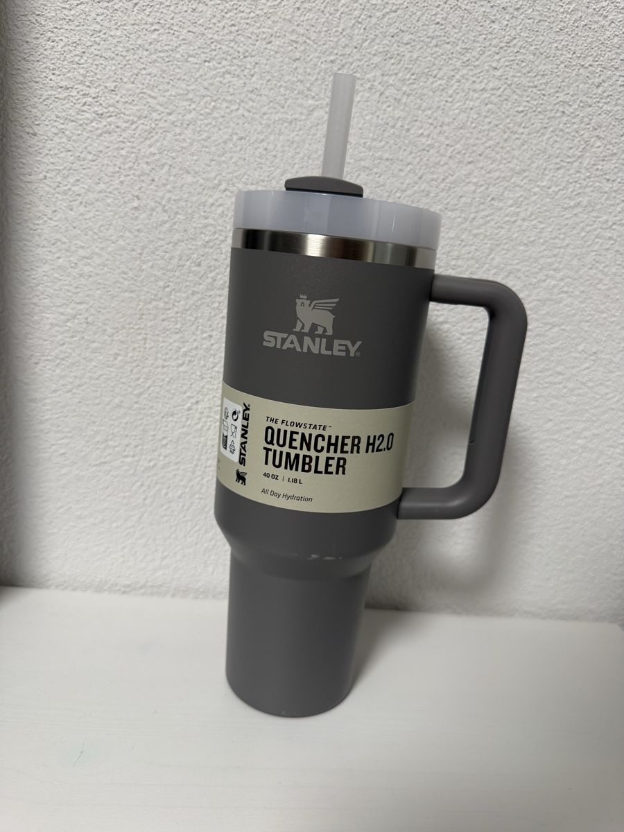 Stanley Tassen: Stanley  – Neu und originalverpackt aus Brüttisellen von Bluepurple1