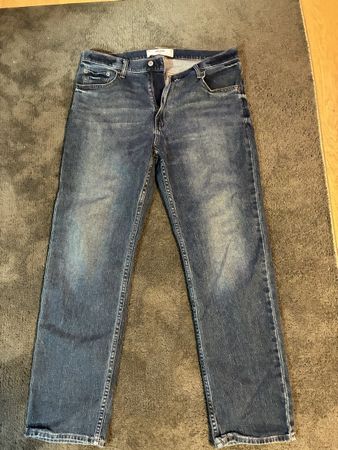 HOLLISTER Jeans Loose W33 L32 dunkelblau guter Zustand