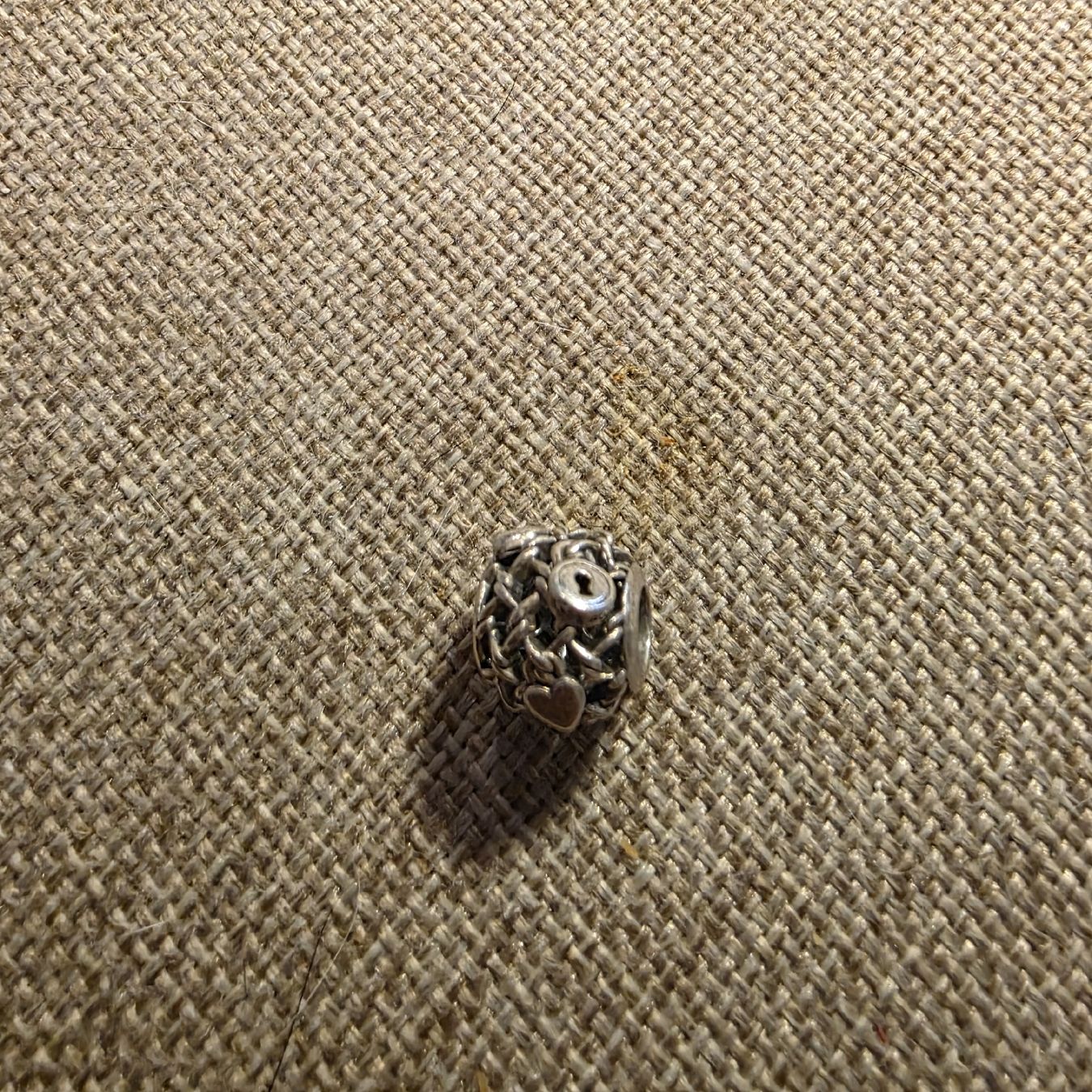 Pandora Ciondoli: Charm Pandora – Usato da Rancate venduto da sarah357 1