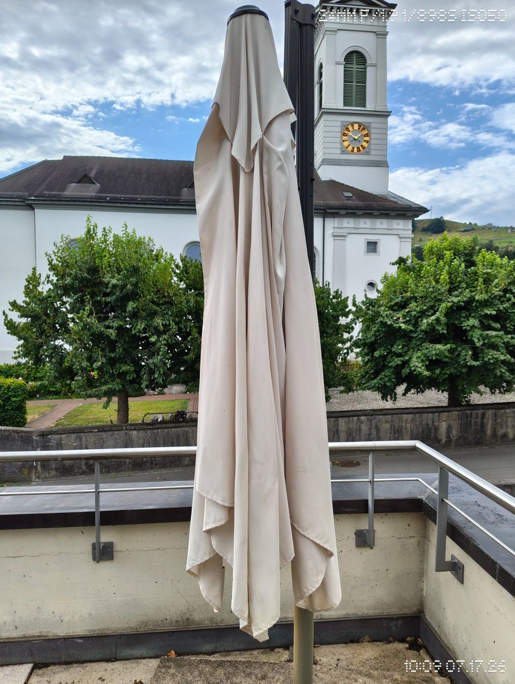 Sonnenschirme: Sonnenschirm – Gebraucht aus Siebnen von taranomajo 1