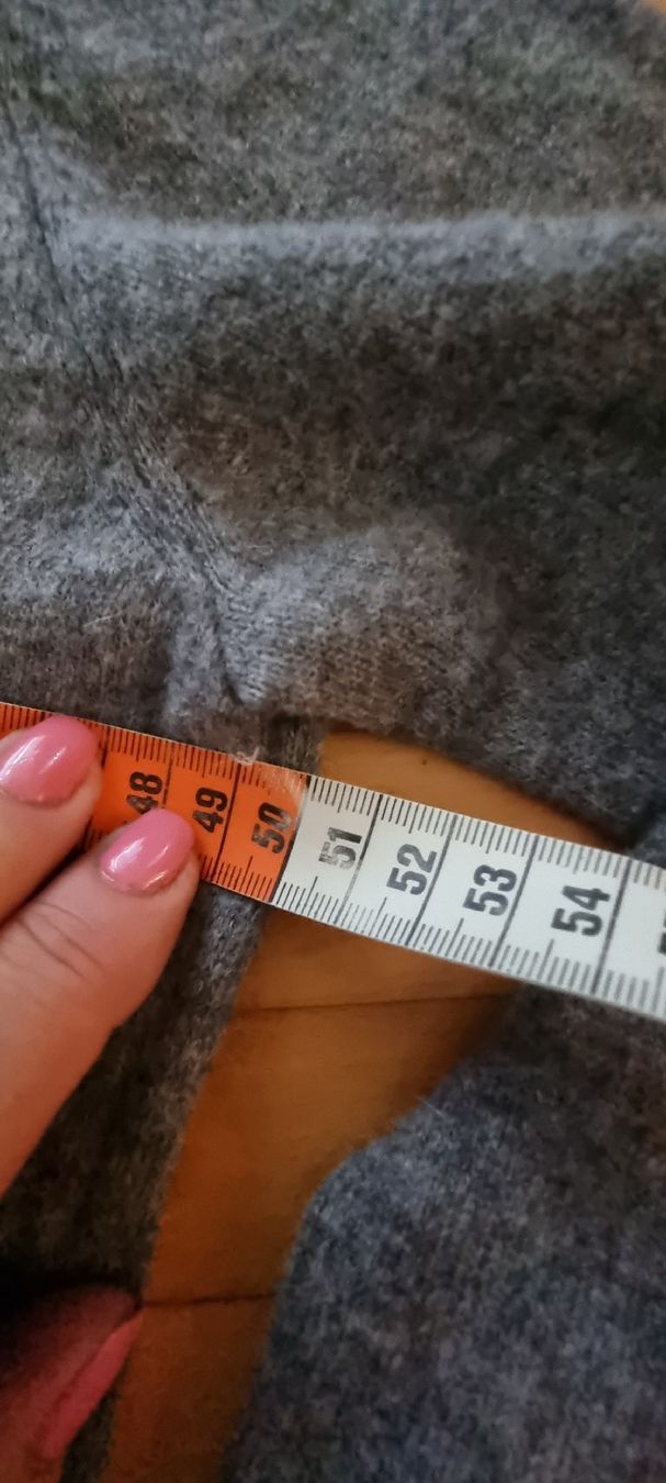 Benetton Kleider: Benetton  Kleid Wolle – Gebraucht aus Riedikon von Winter21. 2