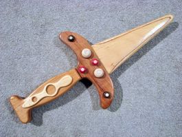 Ritter Dolch Massiv Holz Kampf Spiel Messer UNIKAT Handarbei