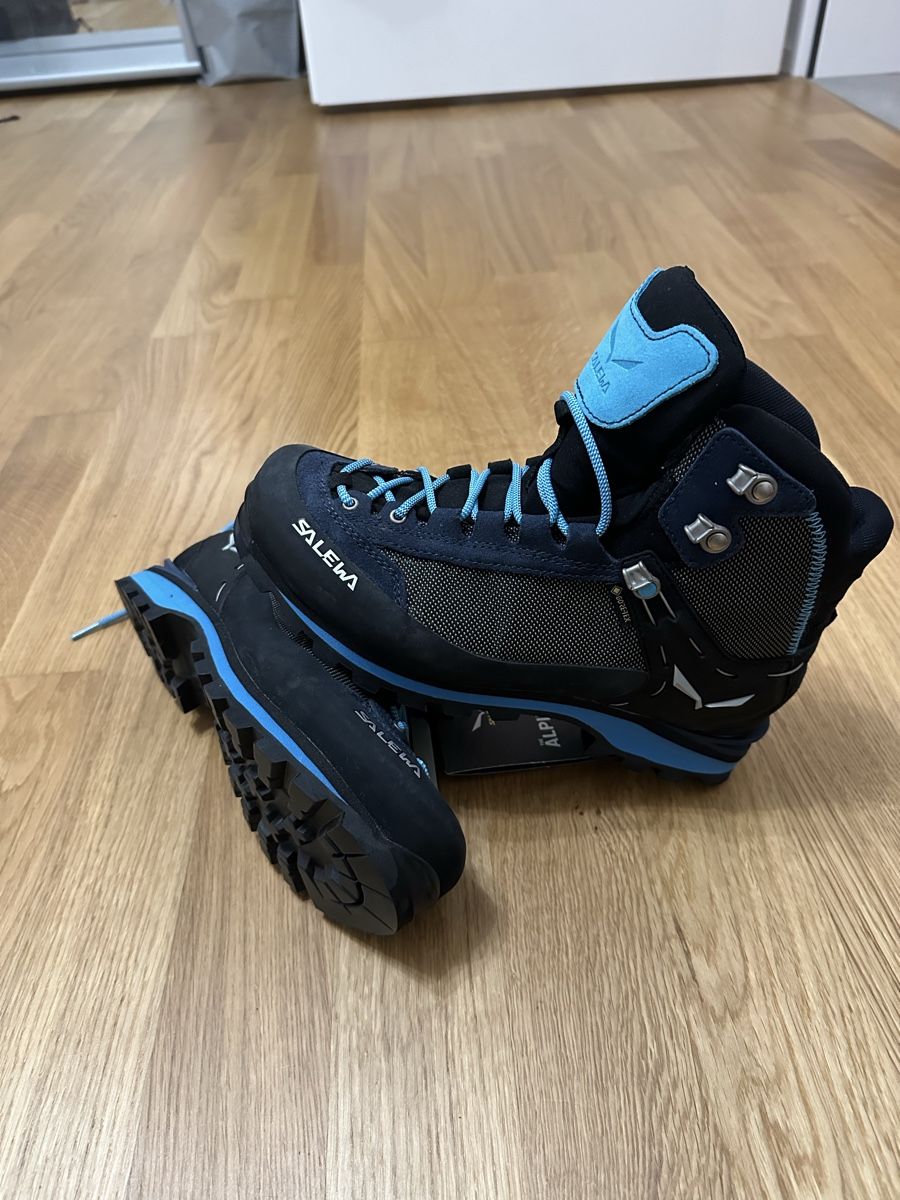 Salewa Scarpe da donna: Salewa Bergschuhe Gr. 37, NEU – Nuovo e nell'imballaggio originale da Bülach venduto da Meggy0590
