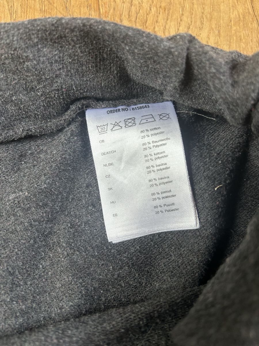 Pantaloni: Shorts Grau Grösse M von der Marke Page one – Usato da Frauenfeld venduto da jae_vs6j 5