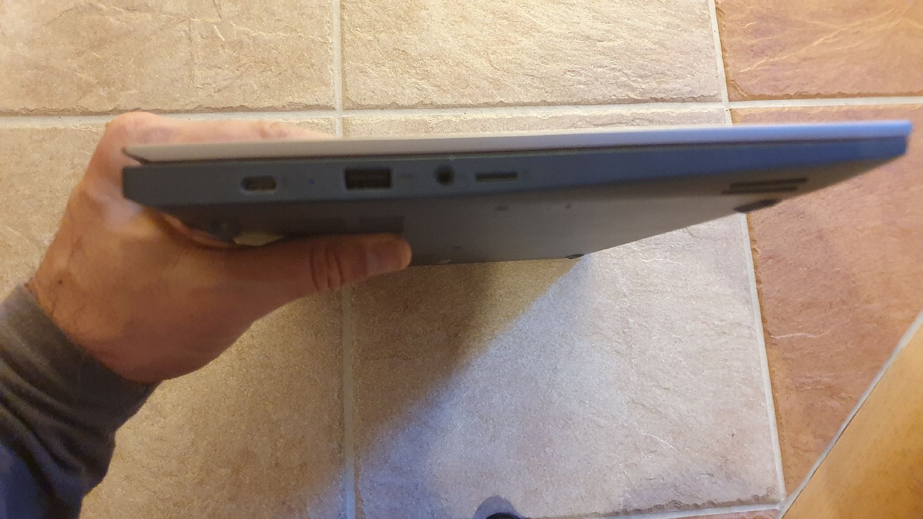 Lenovo Notebook: Lenovo 14e Chrome AMD A4-9120C – Usato da Rafz venduto da YEL01 6