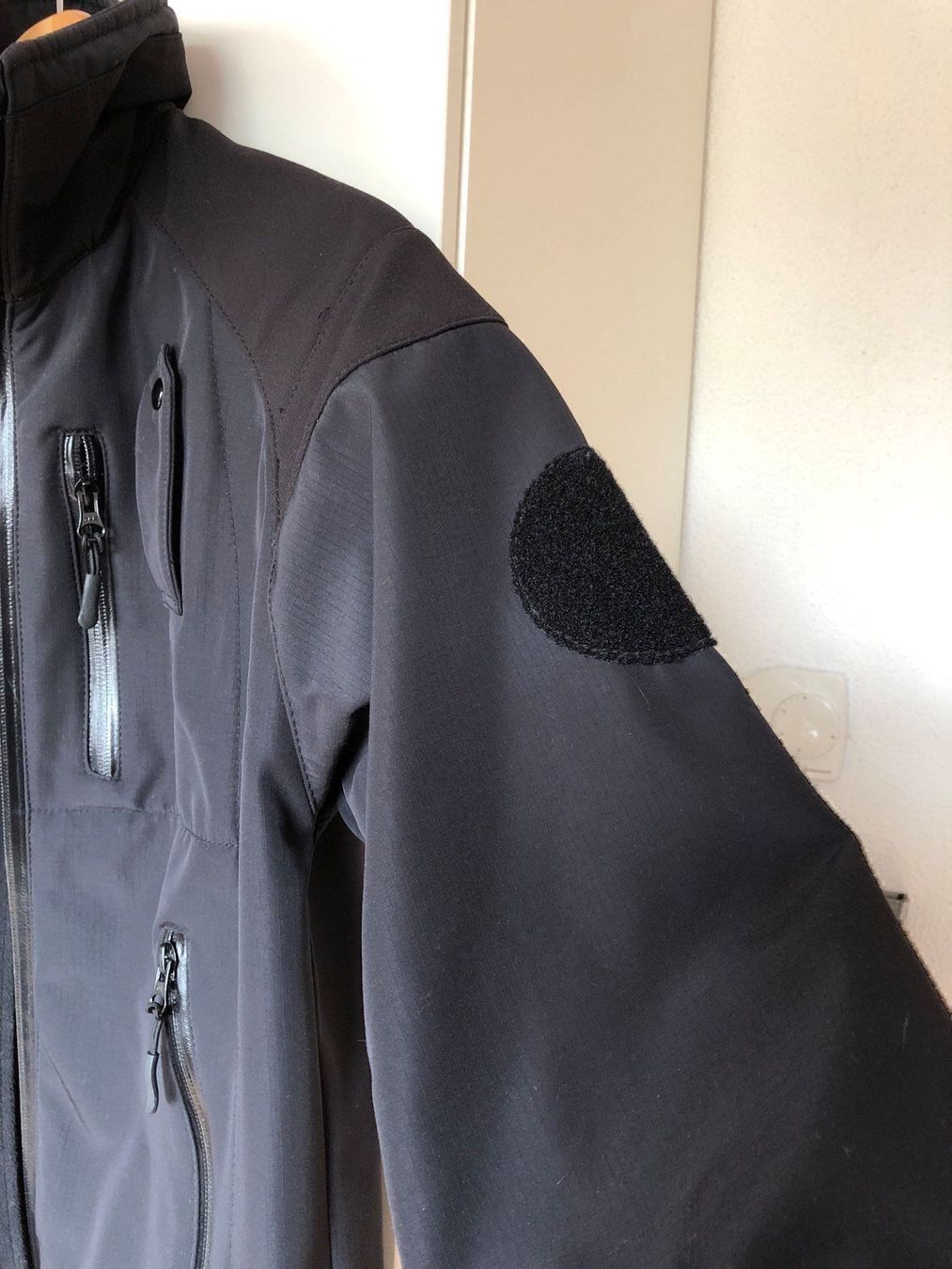 Giacche & Cappotti: Softshell Jacke schwarz Gr. XS – Nuovo (secondo la descrizione) da Krattigen venduto da Landado 1