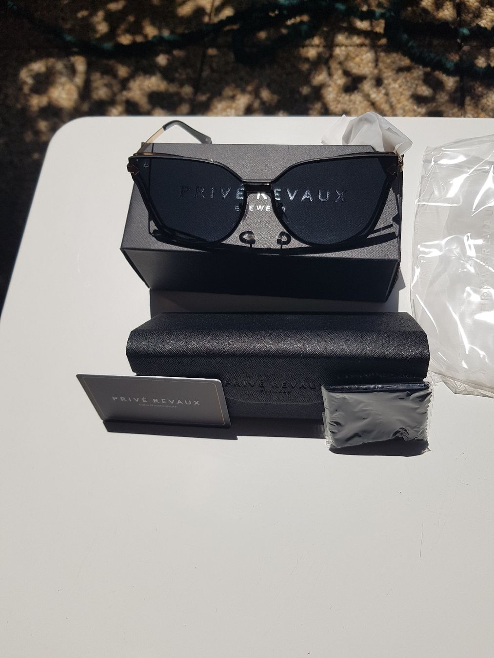 Occhiali & Lenti: lunettes de soleil neuve – Nuovo e nell'imballaggio originale da Carouge GE venduto da Natcal22 3