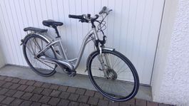 E- Bike FLYER- Ladegerät- 2 Schlüssel- 25 KMH- Batterie 70%