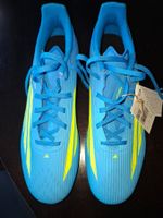 Chaussures de football neuves Adidas taille 43