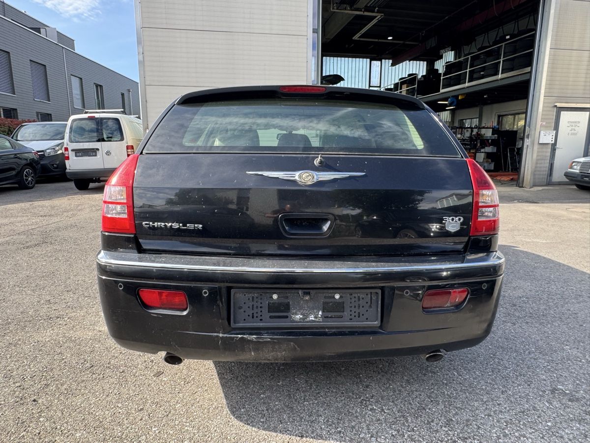 Chrysler Automobili: Chrysler 300C 3.0CRD Automat – Usato da Diepoldsau venduto da inf_rn78 3
