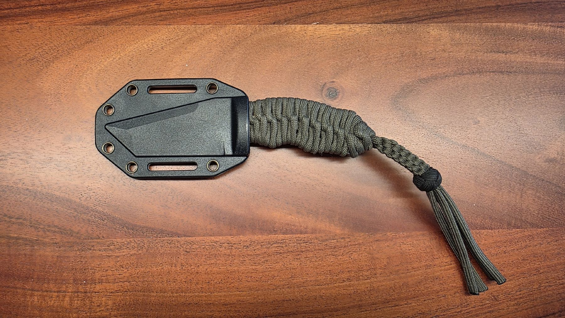 Couteaux militaires: CRKT Triumph neck knife – D'occasion à Wallisellen par Captainhubble 1