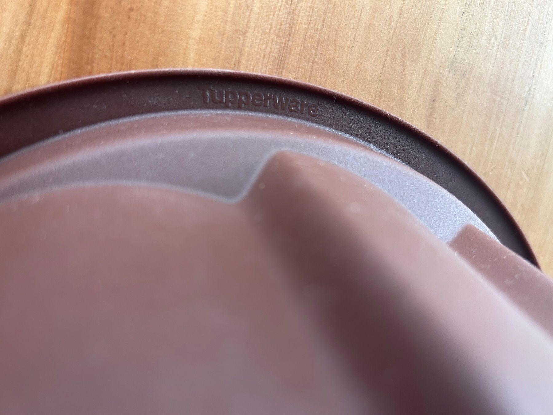 Tupperware Moules à gâteaux: Gugelhupfform Tupperware Silikon braun neu – Neuf (Voir description) à Kaltbrunn par lagone1 2
