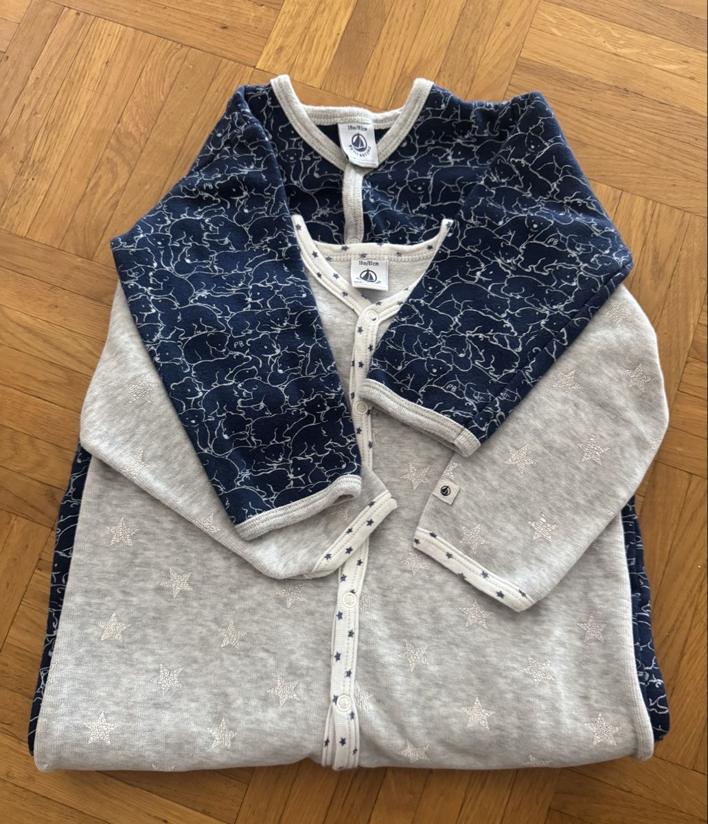 Petit Bateau Pigiami: 2 pyjama petit bateau - 18 mois – Usato da Gland venduto da Faiey