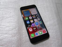 Apple i Phone 7 128GB Schwarz
