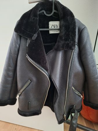 Zara Damen Jacke Kunstfell schwarz 