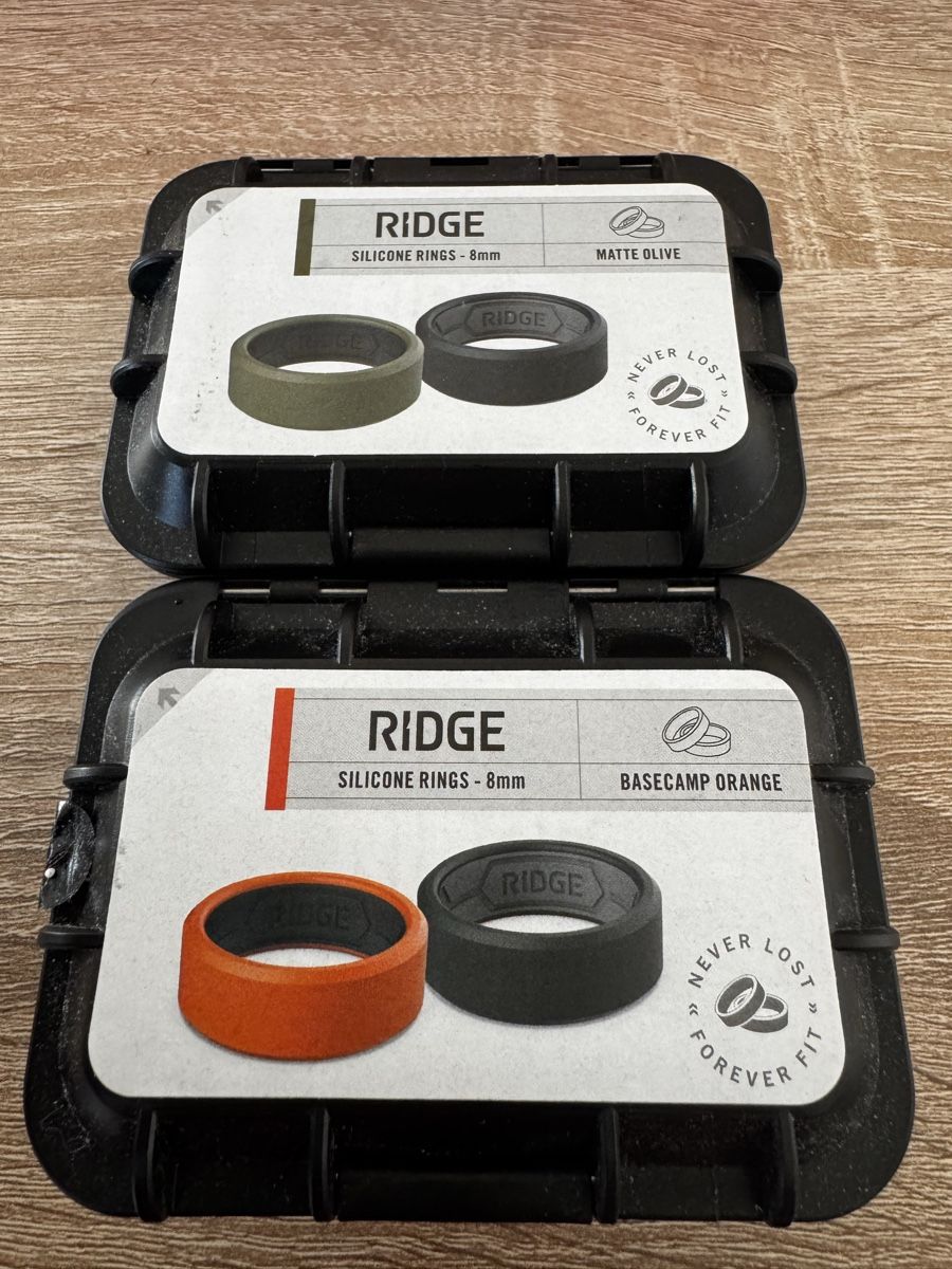 Anelli: Bague en silicone Ridge  – Nuovo (secondo la descrizione) da Vevey venduto da Eiden77