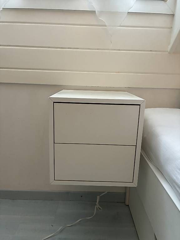 Comodini: Table de chevet – Usato da Gland venduto da Jack5 1