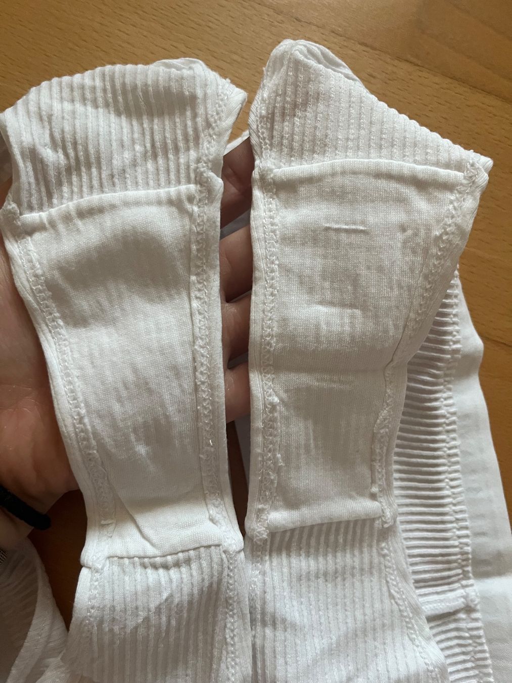 H&M Altra biancheria intima: BH weiss "be brave be kind" 80D + 2 Slips H&M – Usato da Wallenried venduto da nfe_2xn6 8