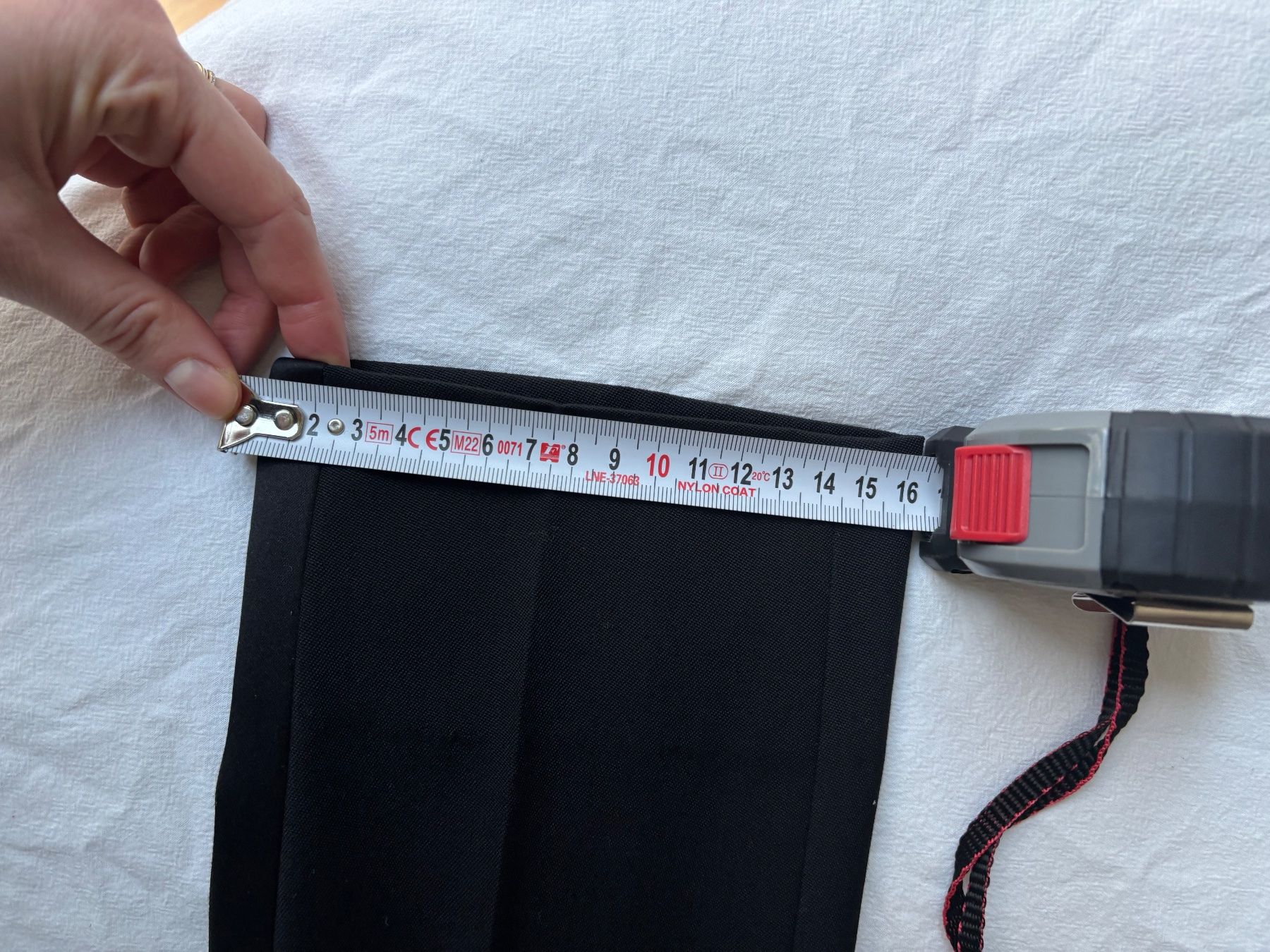 Saint Laurent Pantaloni: Saint Laurent Smoking Hose – Usato da Zürich venduto da Schwoni 9