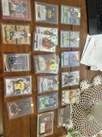 Lot of single football cards (possible to buy singles)