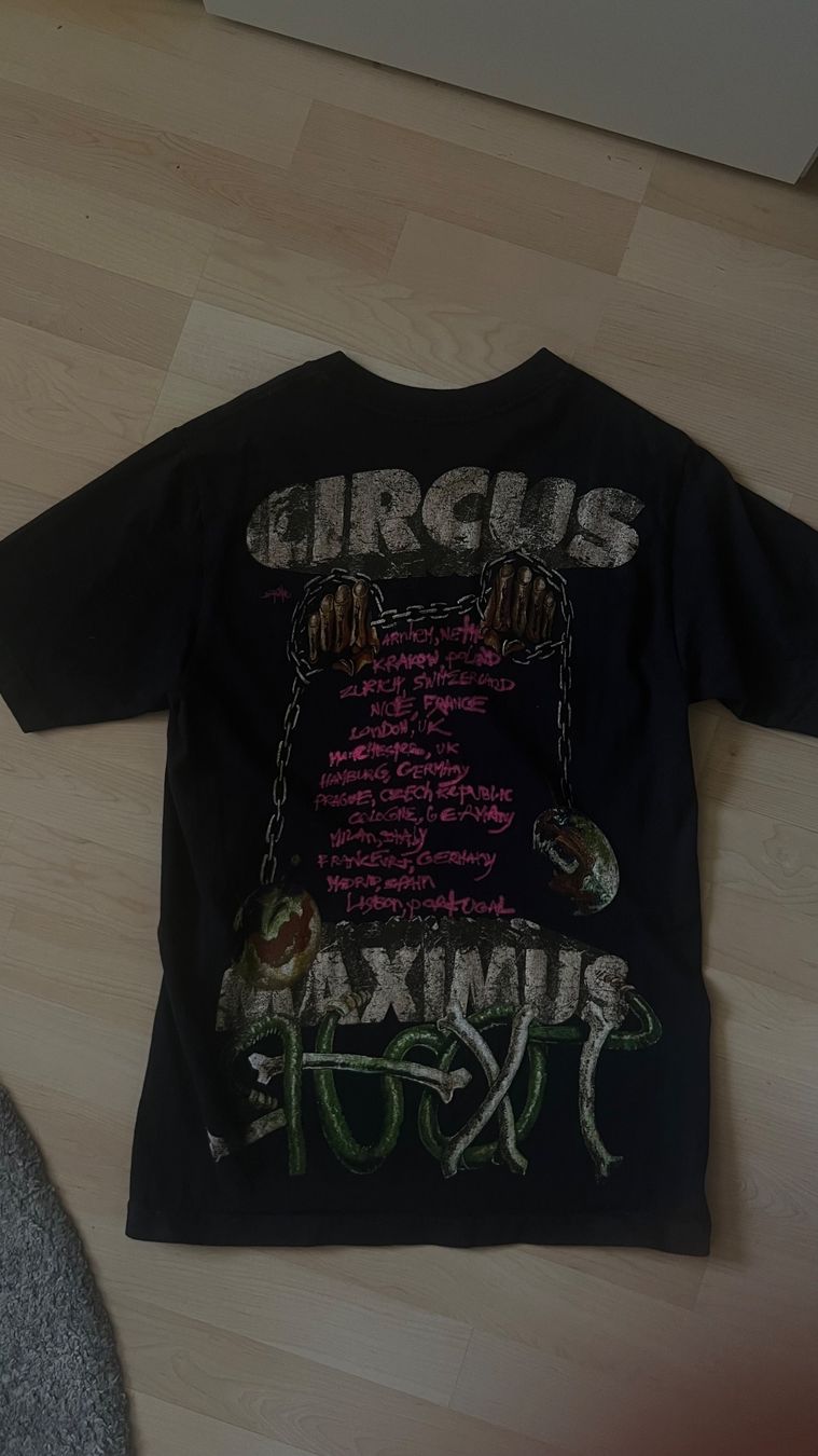 T-shirts: Travis Scott Circus Maximus Tour Merch Gr. S – Neuf (Voir description) à Hirschthal par kruemi88 1