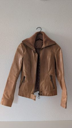 Echtleder Jacke hellbraun Grösse XS neu Boutique