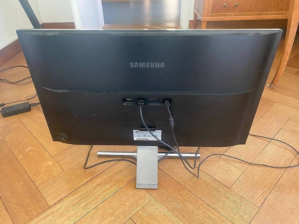 Samsung Monitore: Samsung Bildschirm U28D590D – Gebraucht aus Bern von sarah1236 1