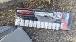 Ab 1 CHF | Ayce Steckschlüssel-Set 12-tlg. 1/2" – Neu OVP