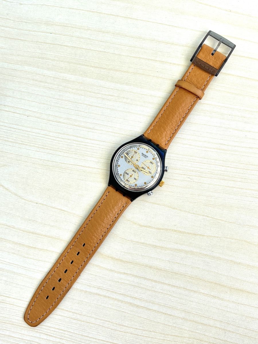 Swatch Orologi: Swatch Chrono Uhr schwarz hellbraun mit Box  – Usato da Grenchen venduto da chththl 1