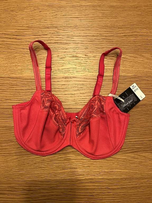 Altra biancheria intima: NEU! roter BH Grösse E75/E36 – Usato da Zürich venduto da cel_cw9k