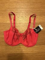 NEU! roter BH Grösse E75/E36
