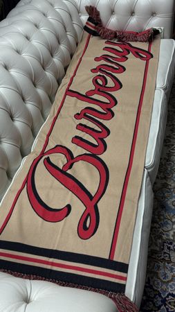Burberry Schall neu 