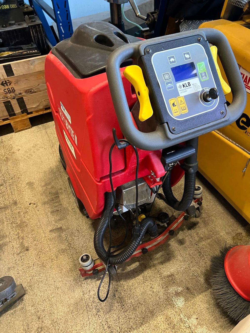 Toutes les machines: RCM Scheuersaugmaschine BYTE II – D'occasion à Aarwangen par fsa-maschinen 1