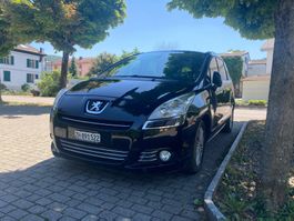 Peugeot 5008 1.6i Turbo ab MFK
