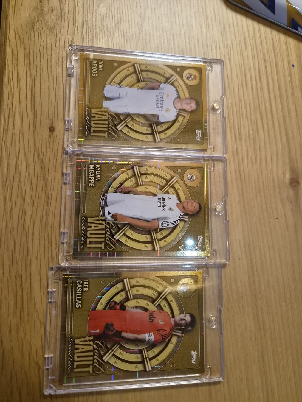 Topps Carte collezionabili: 3 cartes Topps du Réal madrid  – Nuovo (secondo la descrizione) da Rue venduto da vin_cj76 1