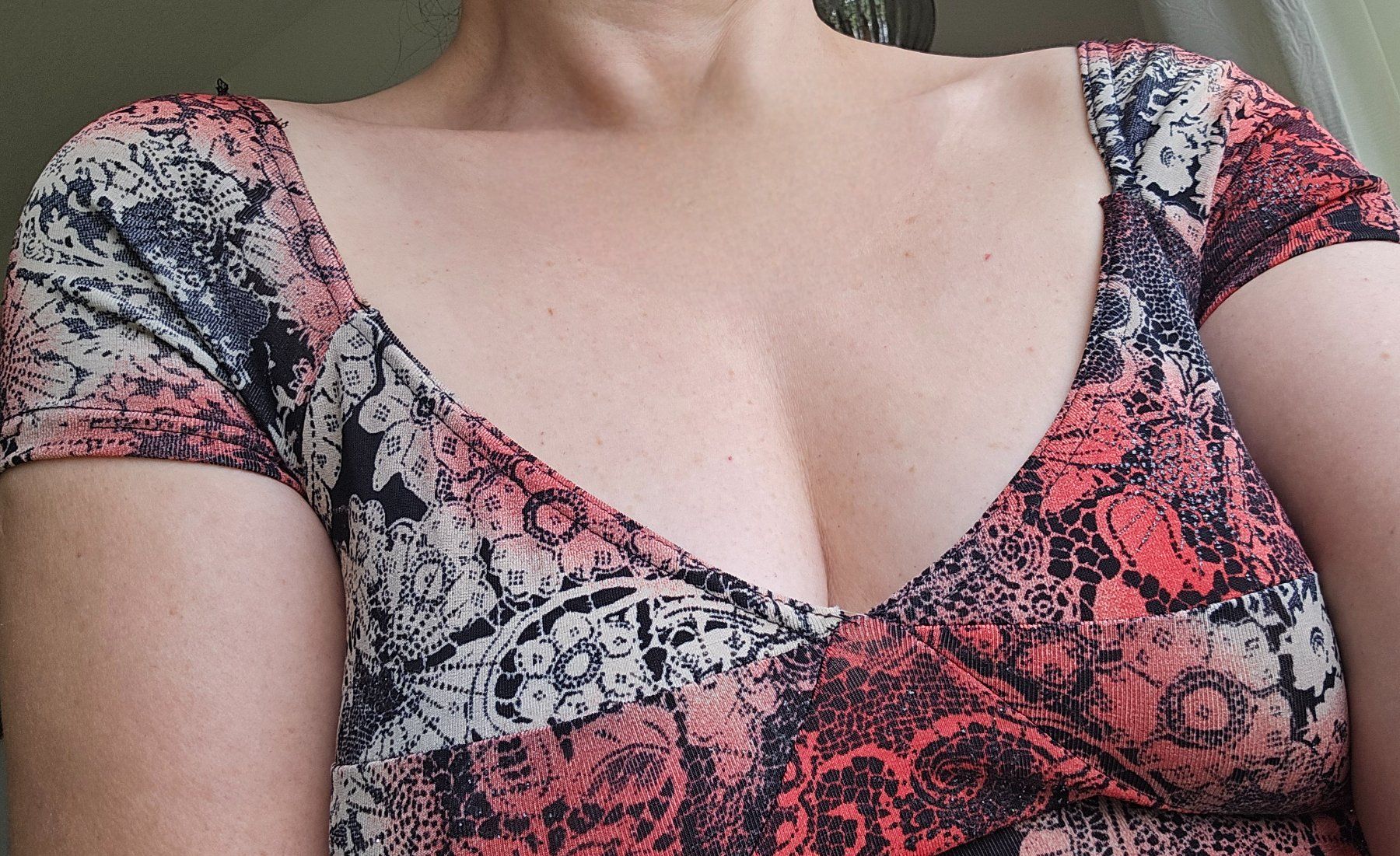 Vestiti: Kleid Gr 36 figurbetont, Sinéquanone – Usato da Meggen venduto da everydaysale