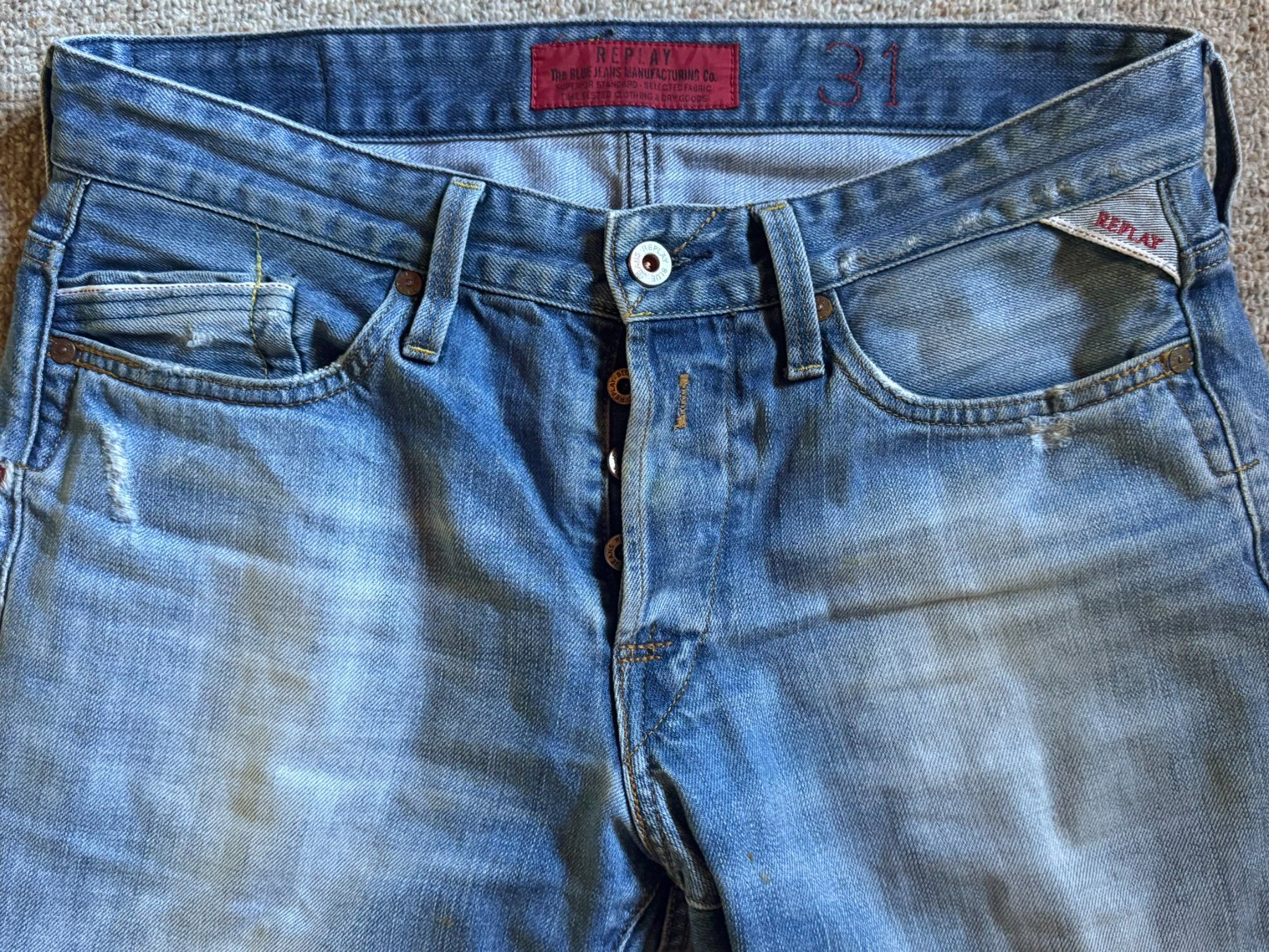 Replay Pantaloni: Replay Jeans Shorts Grösse W31 – Usato da Unterseen venduto da bongmarley 1