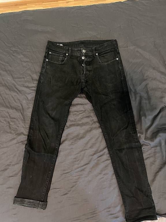 Jeans: G Star 3301 Jeans schwarz 32 – Usato da St Gallen venduto da rub_gk9g