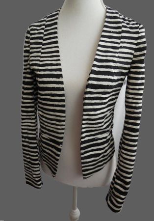 Gr. 34 36 CINQUE Bolero  offene Jacke schwarz creme s.Masse