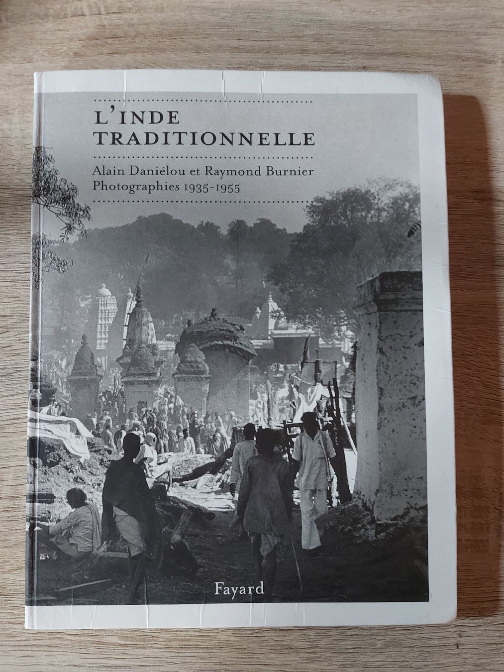 Libri: DANIELOU Alain - l'inde traditionnelle – Usato da Botyre / AYENT venduto da Botyrette