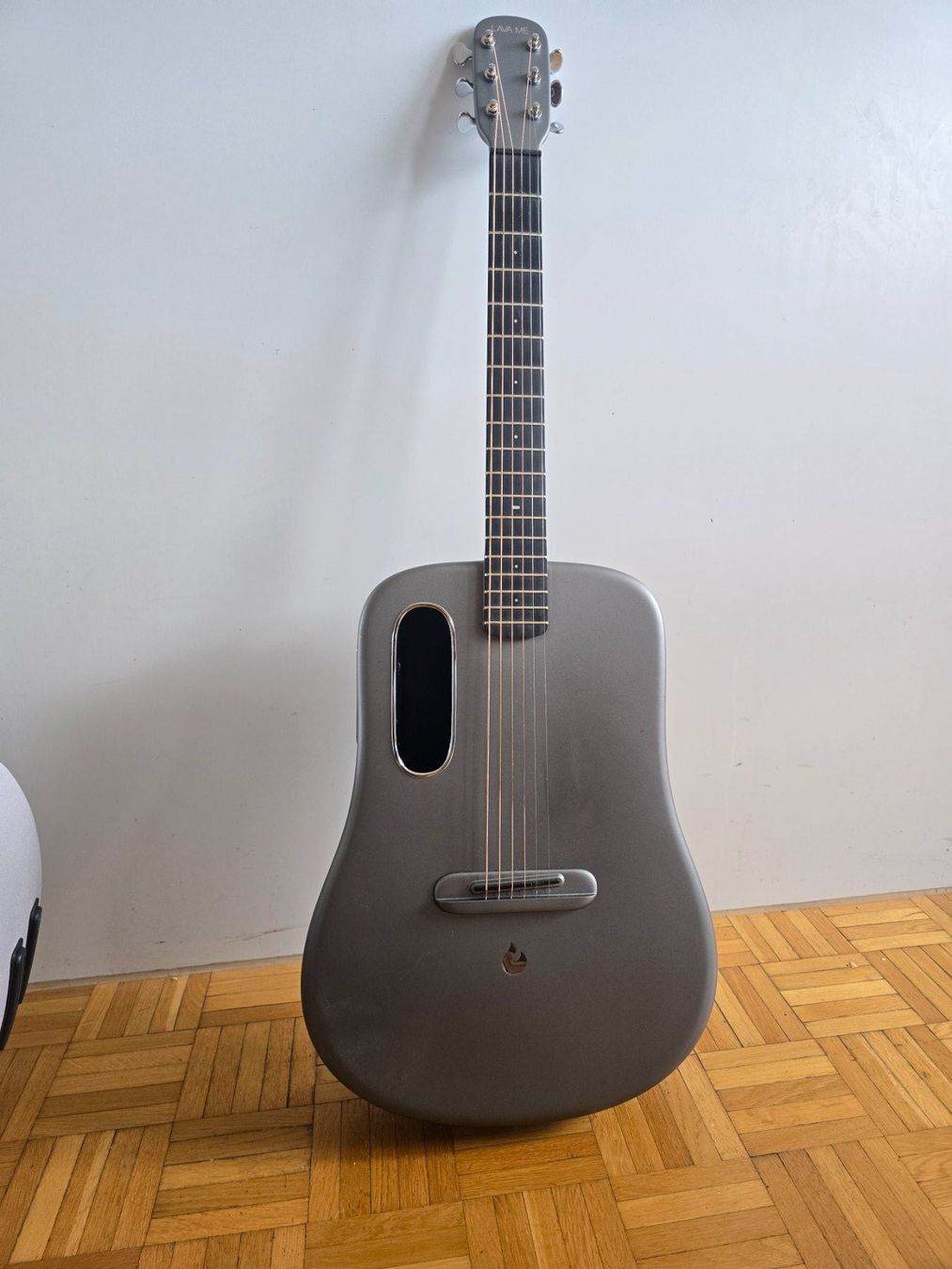 Strumenti musicali: Lava ME Gitarre – Usato da Zug venduto da musikundtechnik