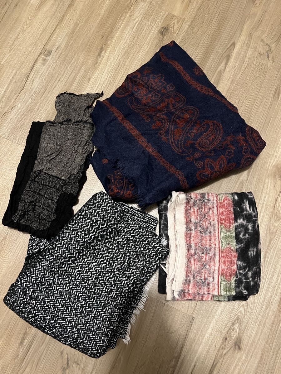 Foulards, Tücher & Schals: Schal - 4 Stück – Neu (gemäss Beschreibung) aus Zürich von Ju_Lia_1