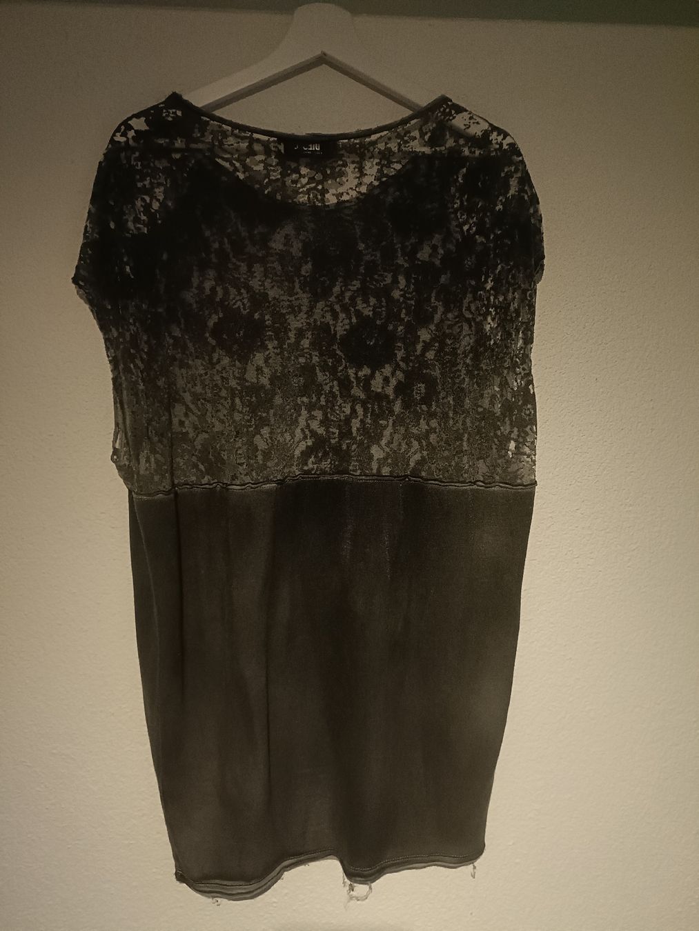 Diesel Vestiti: Kleid der Marke Diesel – Nuovo (secondo la descrizione) da Bergdietikon venduto da Bico01 1