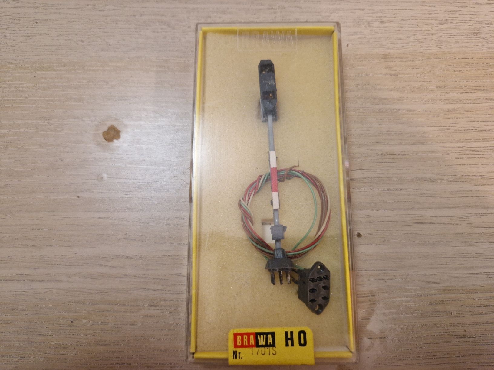 Brawa Modellini di ferrovie: Brawa 1701S Lichtsignal H0 OVP – Usato da St-Aubin-Sauges venduto da tantome