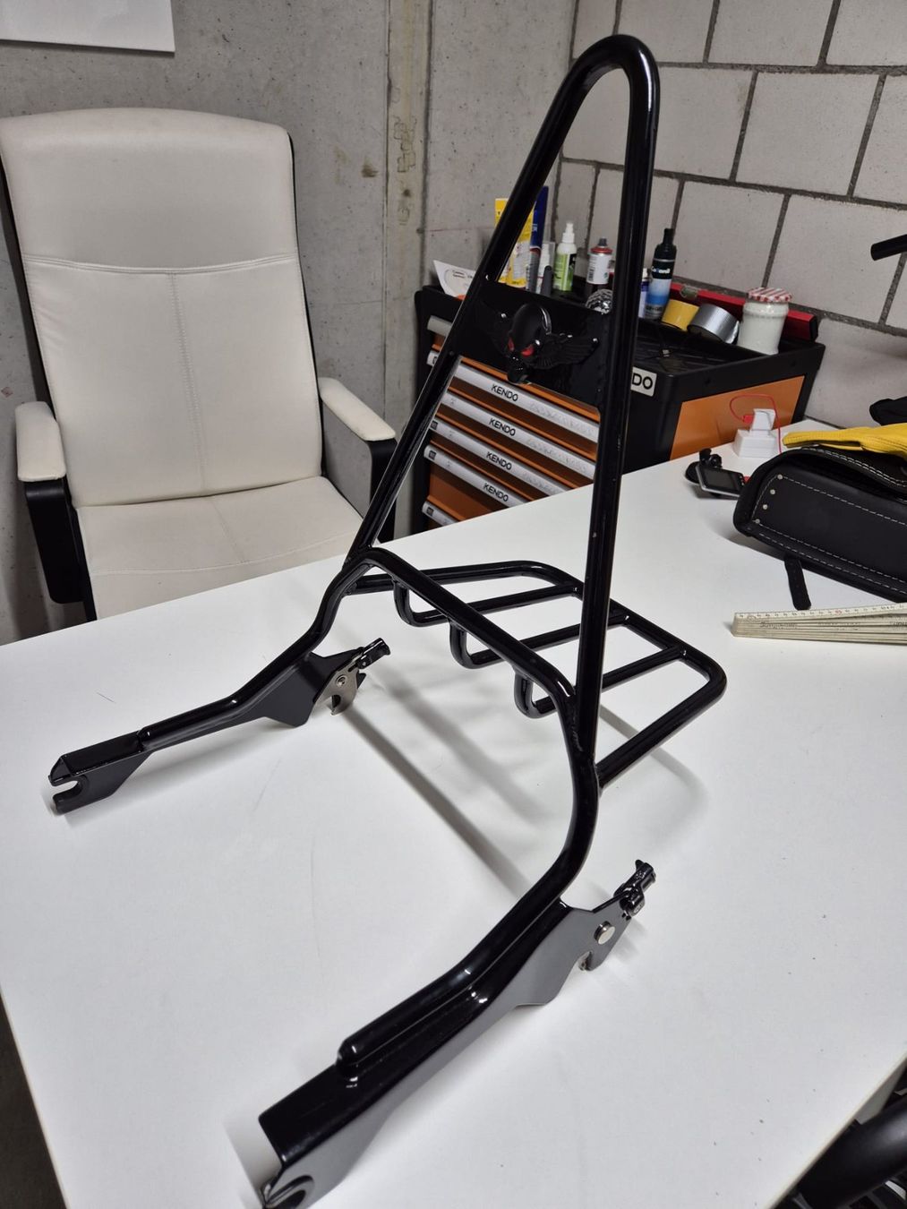 Autres accessoires p. véhicule: Sissibar für Harley Davidson – D'occasion à Holziken par butterfly48 2
